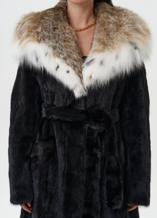 Норковая шуба с капюшоном из меха рыси модель № 31342 в рассрочку