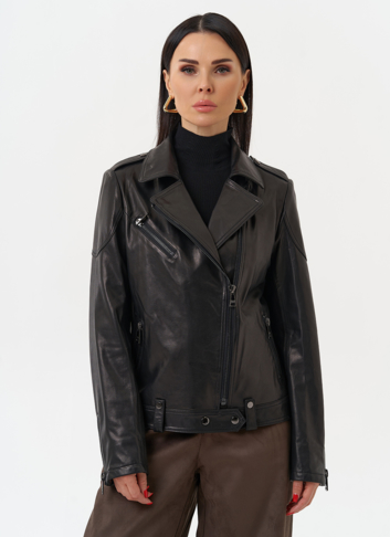 Куртка кожаная черного цвета