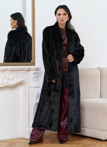 Женская длинная шуба из меха норки фото