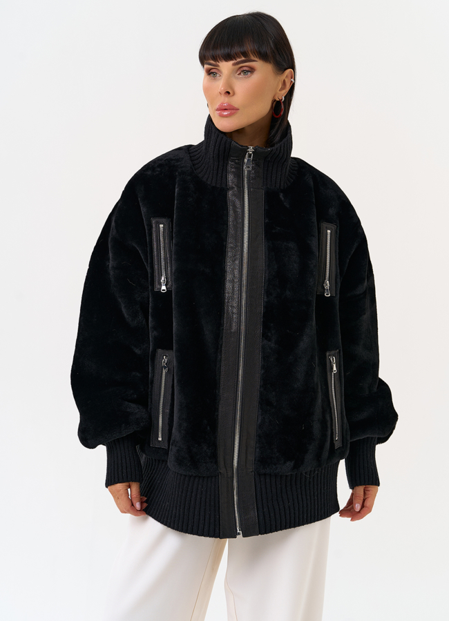 фото Женский бомбер из овчины черного цвета модель № 31613
