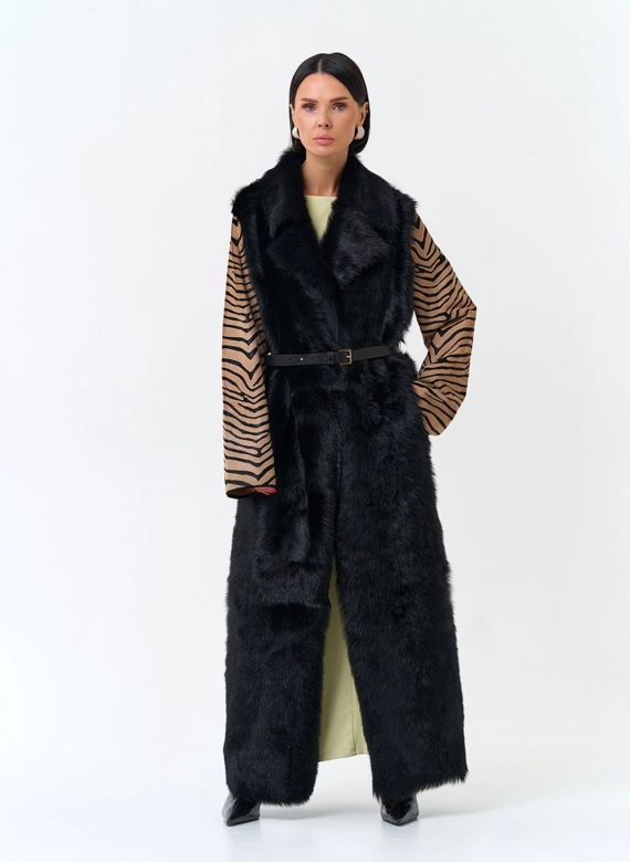 Женская двухсторонняя дубленка из натурального меха фото