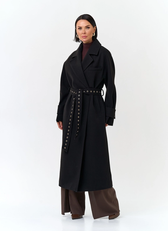 Женское пальто с акцентным поясом фото