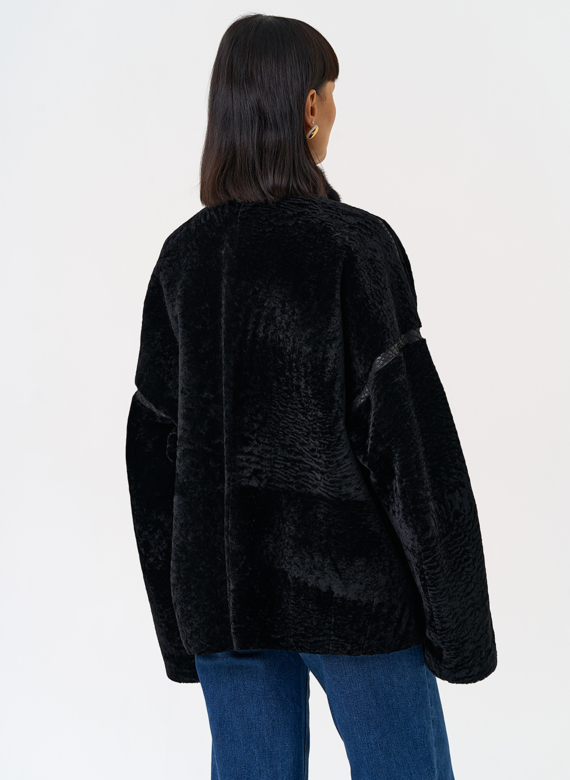 Женская двухсторонняя дубленка с воротником стойкой