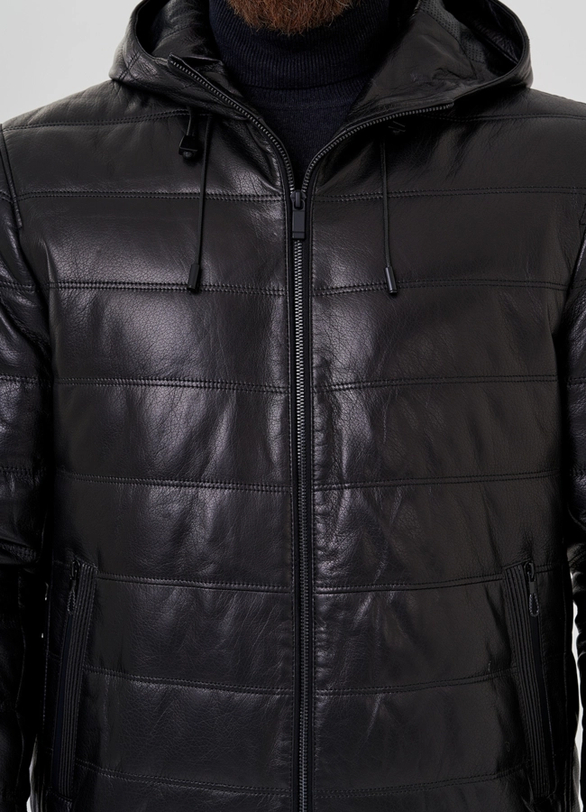 Куртка бомбер черного цвета с капюшоном  модель № 22034, 24372 универмаг малина