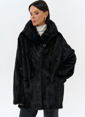 Шуба из меха норки с капюшоном