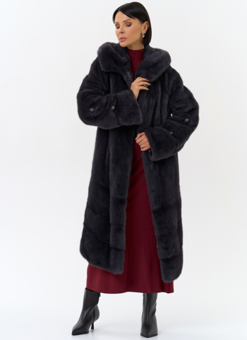 Шуба из меха норки с капюшоном