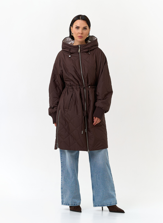 Женское утепленное пальто с капюшоном
