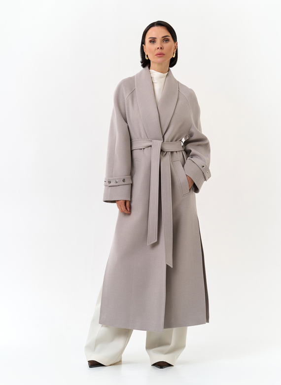 Женское длинное пальто с поясом