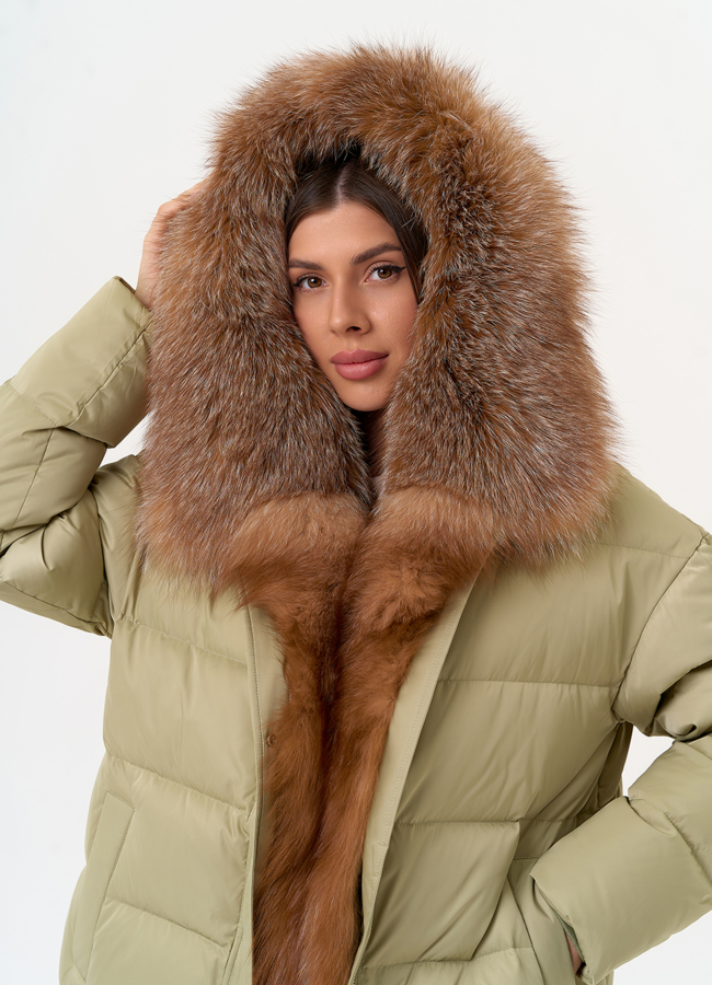 Женский пуховик с отделкой из меха рыжей лисы модель № 31439 универмаг малина