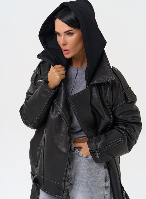 Куртка из натуральной кожи с капюшоном