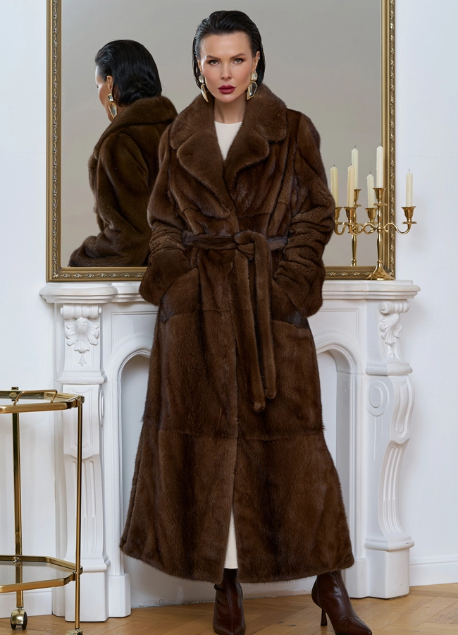 Длинная шуба из меха скандинавской норки модель № 27597 меха малина фото