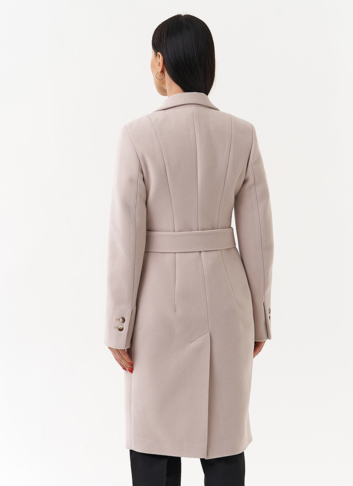 Женское двубортное пальто с поясом